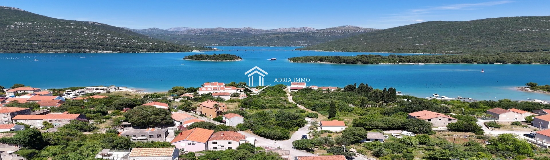 PRODAJE SE građevinsko zemljište na atraktivnoj lokaciji, Pelješac